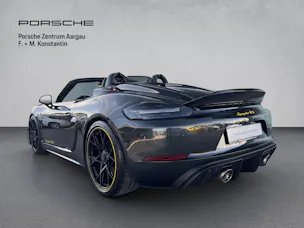 Porsche 718 Spyder RS