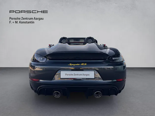 Porsche 718 Spyder RS