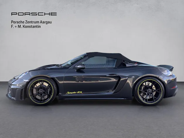 Porsche 718 Spyder RS
