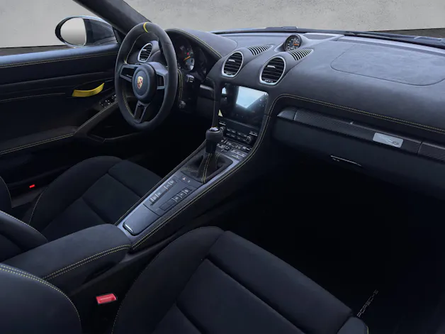 Porsche 718 Spyder RS
