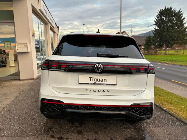 VW Tiguan 2.0 TSI DSG R-Line 4Motion