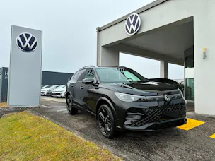 VW Tiguan 2.0 TSI DSG R-Line 4Motion