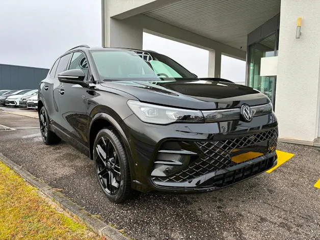 VW Tiguan 2.0 TSI DSG R-Line 4Motion