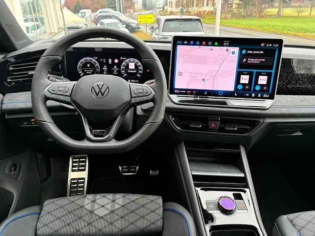 VW Tiguan 2.0 TSI DSG R-Line 4Motion