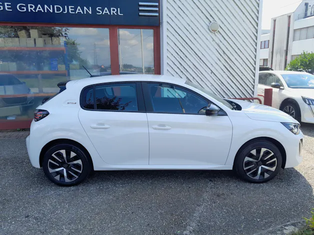 Peugeot 208 Elektrik 100 kW Style