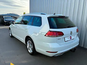 VW Golf Variant 2.0 TDI Highline 4Motion DSG