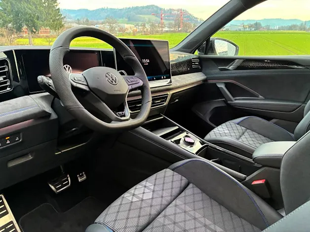 VW Tiguan 2.0 TSI DSG R-Line 4Motion