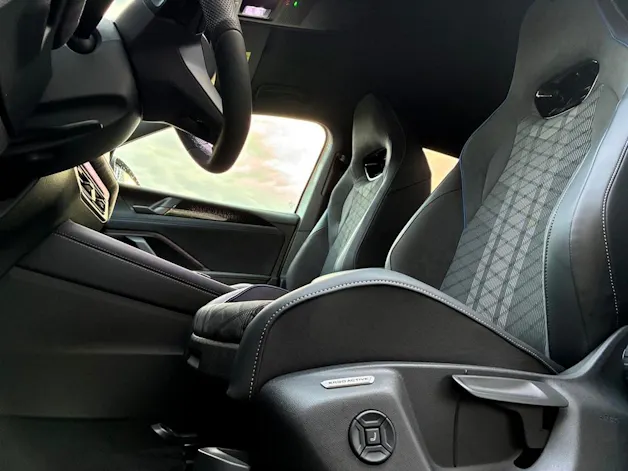 VW Tiguan 2.0 TSI DSG R-Line 4Motion