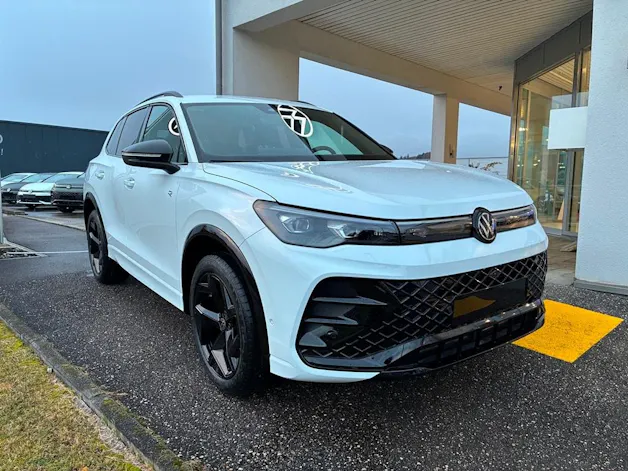 VW Tiguan 2.0 TSI DSG R-Line 4Motion