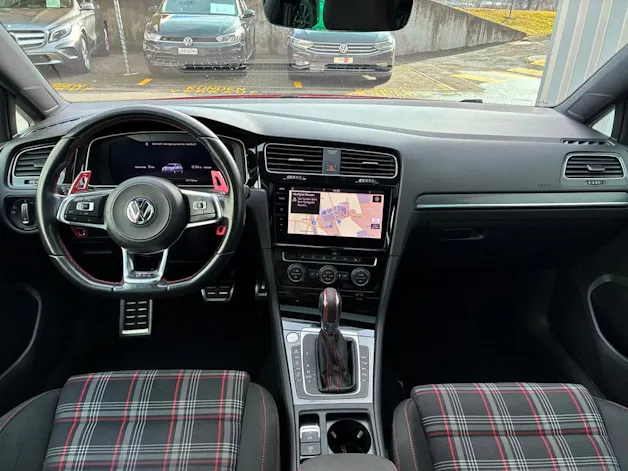 VW Golf 2.0 TSI GTI DSG