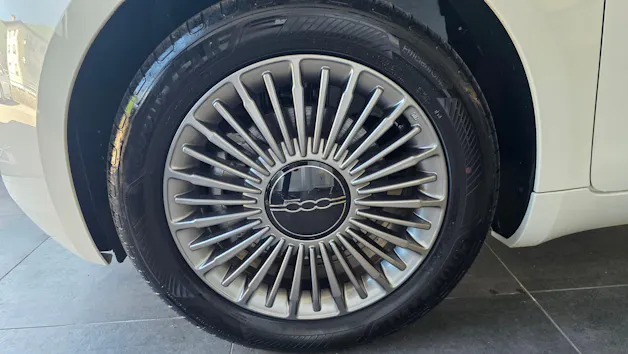Fiat 500 electric 87 kW Icon