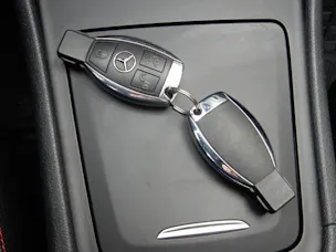 Mercedes-Benz CLA Shooting Brake 250 AMG Line 7G-DCT 4Matic