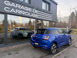 Suzuki Swift 1.2 Sakura Top Hybrid 4x4