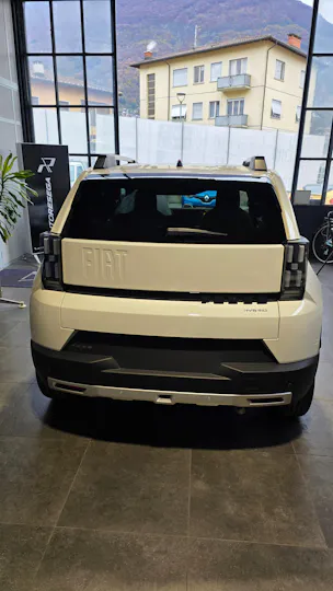 Fiat Grande Panda MHEV La Prima