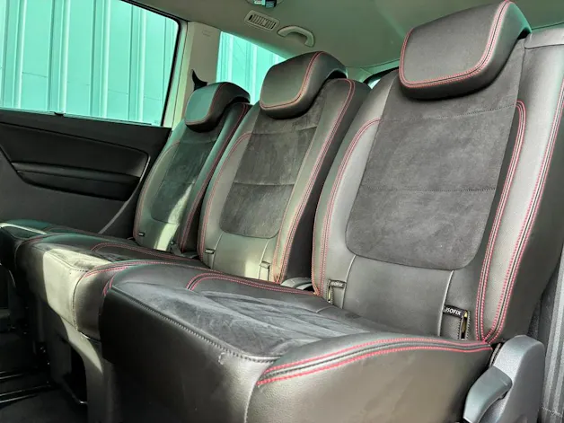 SEAT Alhambra 2.0 TDI 4Drive SWISS FR