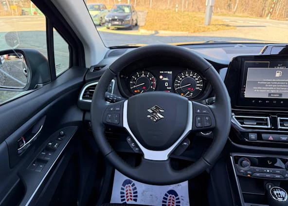 immagine del veicolo 10 immagine del veicolo 10