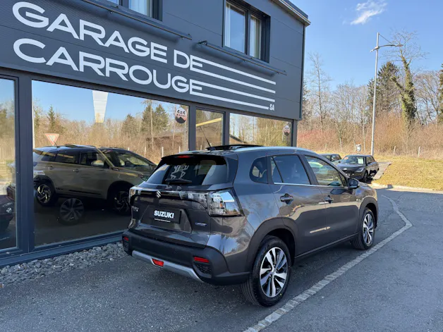 Suzuki S-Cross 1.4 16V Compact Top MHD 4WD