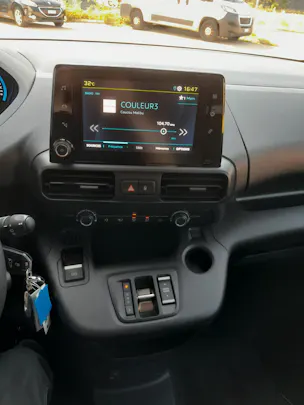 Peugeot e-Partner 50kWh Premium