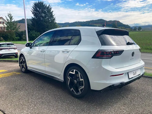 VW Golf 1.5 e TSI mHEV R-Line DSG