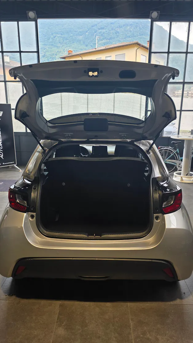 Mazda 2 Hybrid Exclusive-line