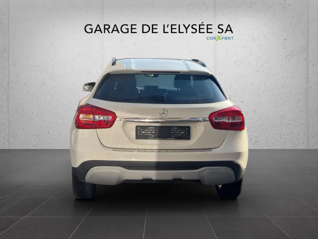 Mercedes-Benz GLA 200 CDI Swiss Star Edition 4Matic 7G-DCT