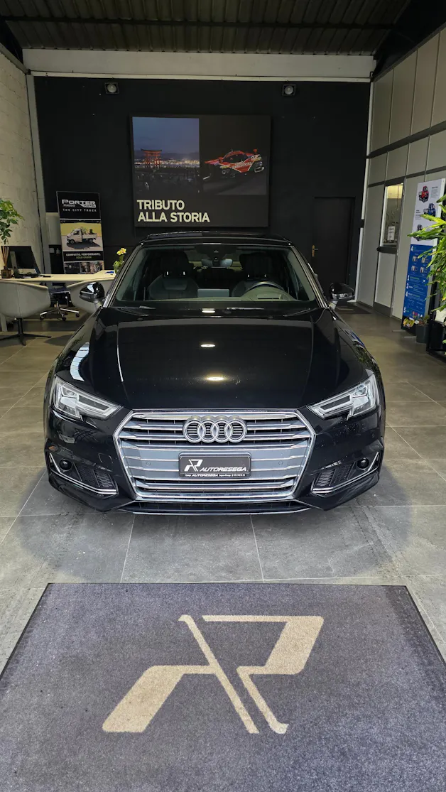 Audi A4 Limousine 2.0 TFSI S-tronic S Line
