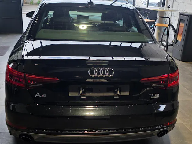 Audi A4 Limousine 2.0 TFSI S-tronic S Line