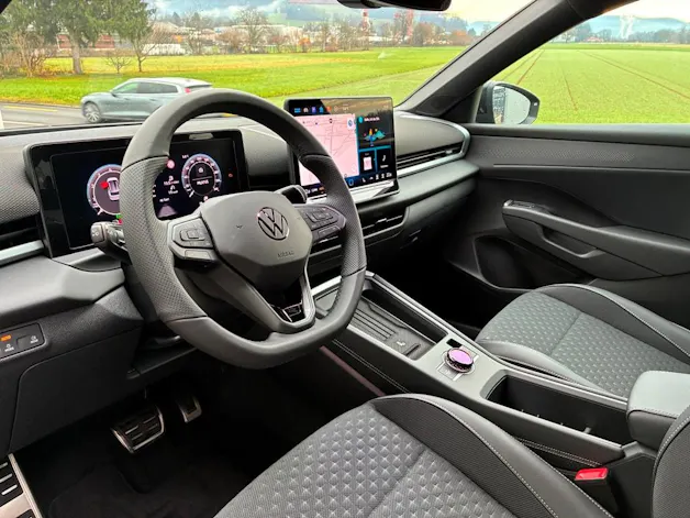 VW T-Roc 1.5 eTSI mHEV R-Line DSG