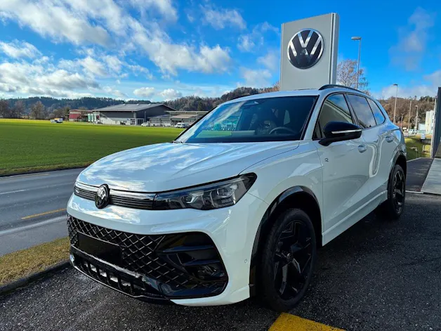 VW Tiguan 2.0 TSI DSG R-Line 4Motion
