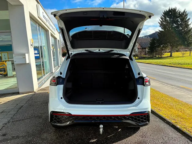 VW Tiguan 2.0 TSI DSG R-Line 4Motion