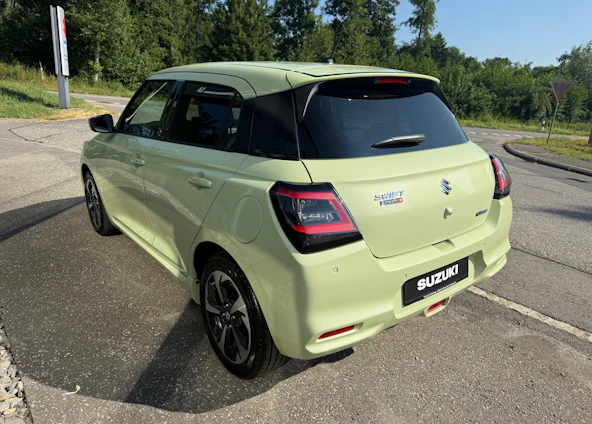 immagine del veicolo 3 immagine del veicolo 3