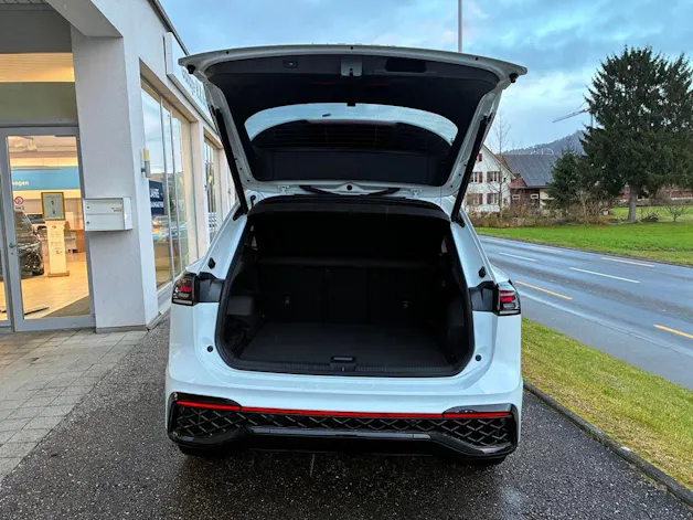 VW Tiguan 2.0 TSI DSG R-Line 4Motion