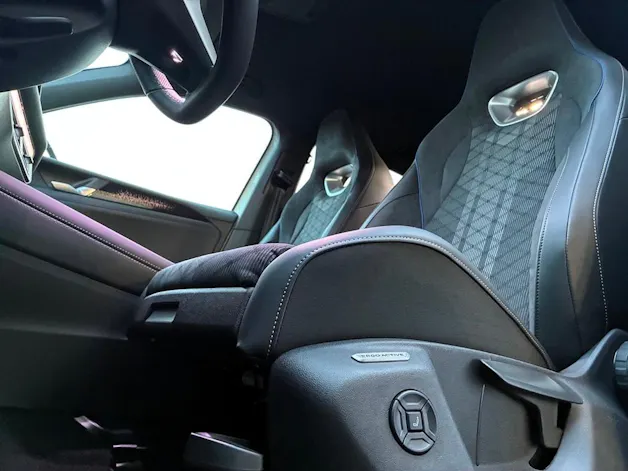 VW Tiguan 2.0 TSI DSG R-Line 4Motion