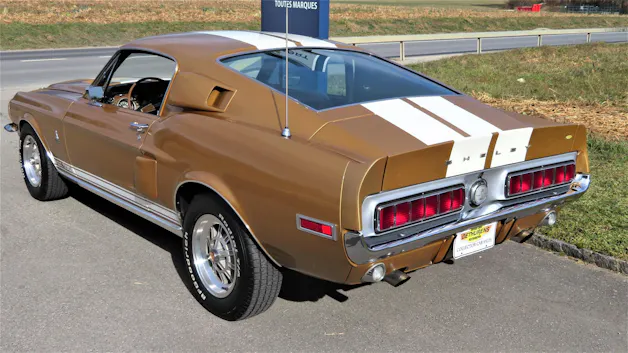 Ford MUSTANG Shelby GT 500 7.0 L