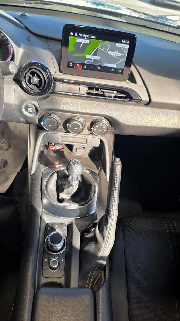 Mazda MX-5 SKYACTIV-G 132 Ambition