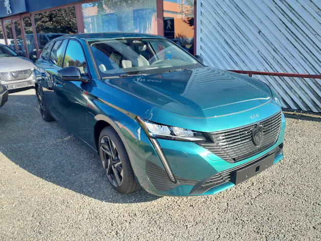 Peugeot 308 SW 1.2 Pure Tech Allure EAT8