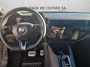 Alfa Romeo Junior 1.2 48V Hybrid Speciale