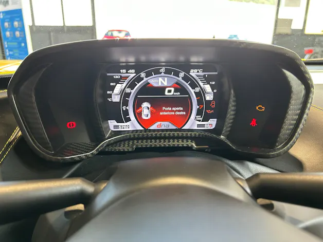 Alfa Romeo 4C 1750 TBi TCT