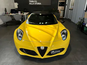 Alfa Romeo 4C 1750 TBi TCT