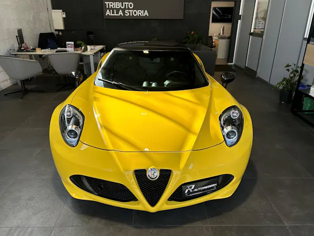 Alfa Romeo 4C 1750 TBi TCT