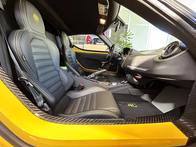 Alfa Romeo 4C 1750 TBi TCT