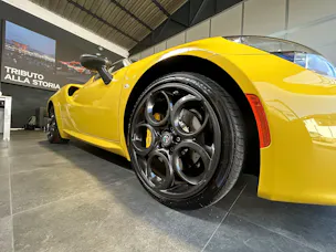 Alfa Romeo 4C 1750 TBi TCT