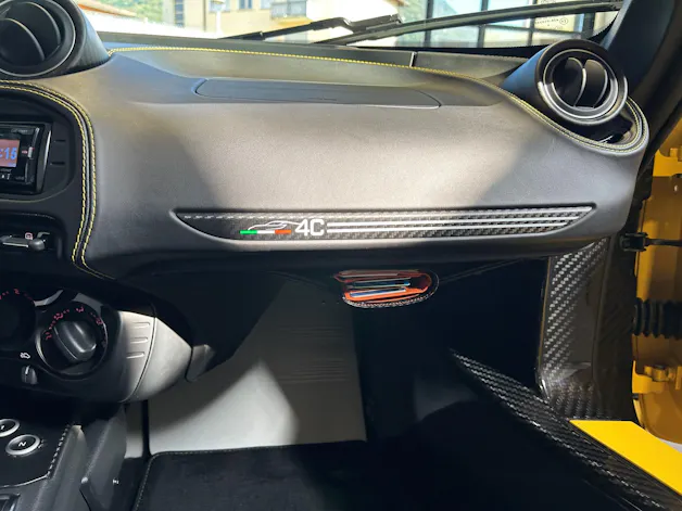 Alfa Romeo 4C 1750 TBi TCT