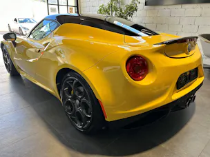 Alfa Romeo 4C 1750 TBi TCT