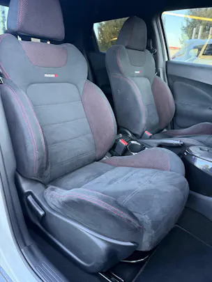 Nissan Juke 1.6 DIG-T Nismo 4x4 Xtronic M-CVT