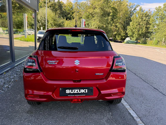 image du véhicule 4 image du véhicule 4