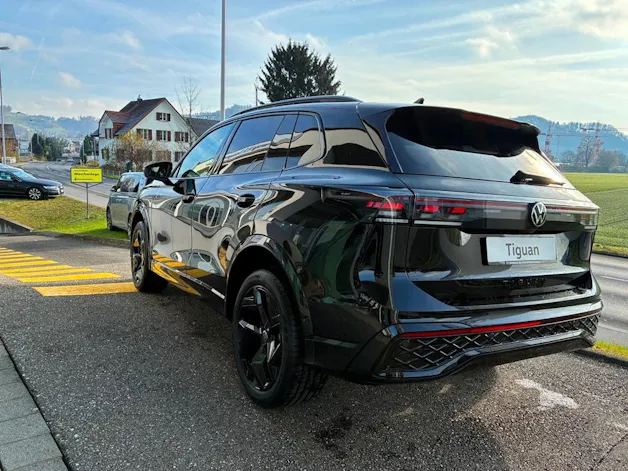VW Tiguan 2.0 TSI DSG R-Line 4Motion