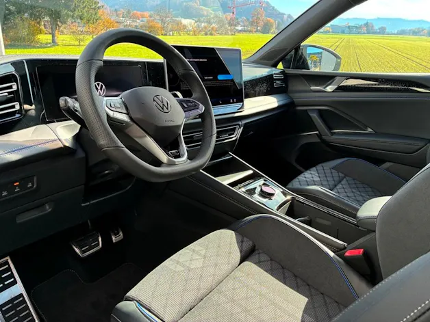 VW Tiguan 2.0 TSI DSG R-Line 4Motion