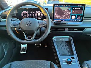 VW T-Roc 1.5 eTSI mHEV R-Line DSG