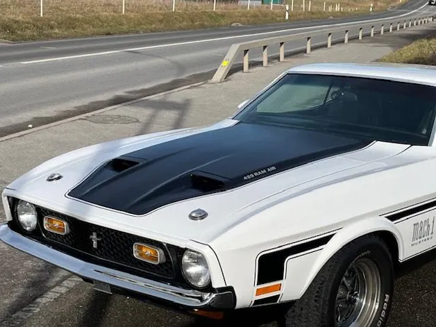 Ford Mach 1 429 Cobra jet